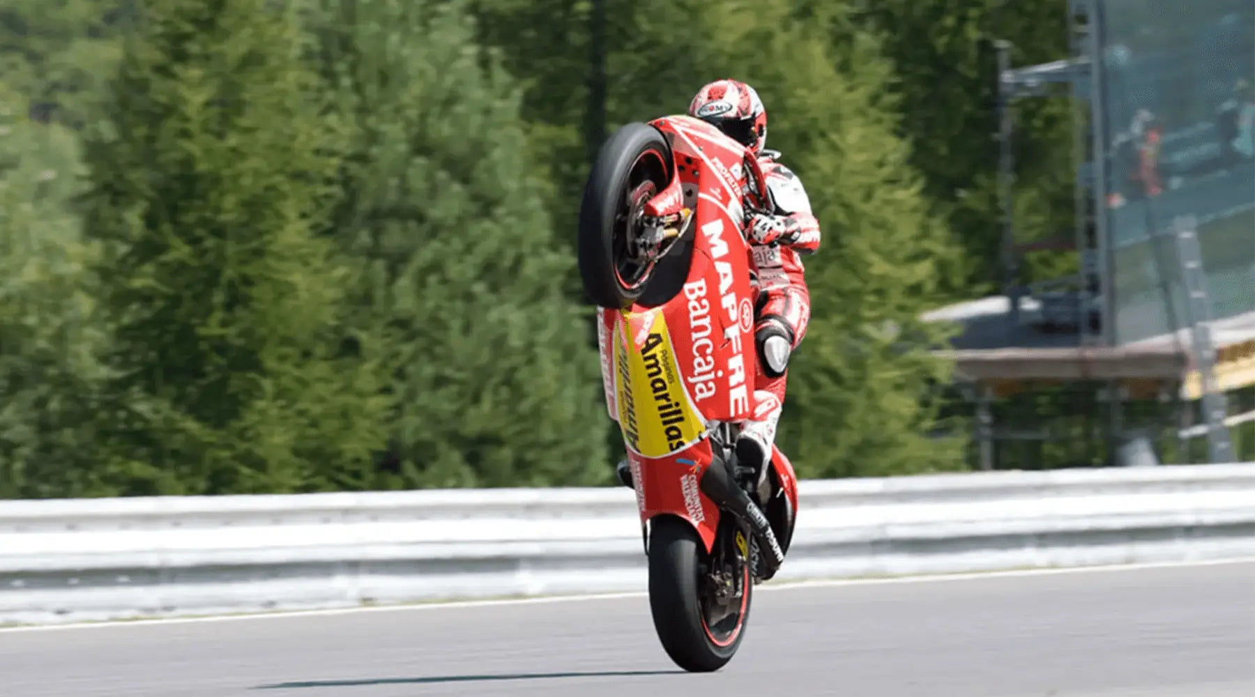Mastering-the-12-O-Clock-Wheelie-Tips-and-Tricks Bikerz Kingdom