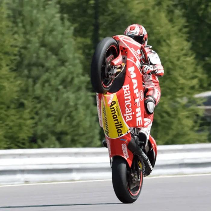 Mastering-the-12-O-Clock-Wheelie-Tips-and-Tricks Bikerz Kingdom