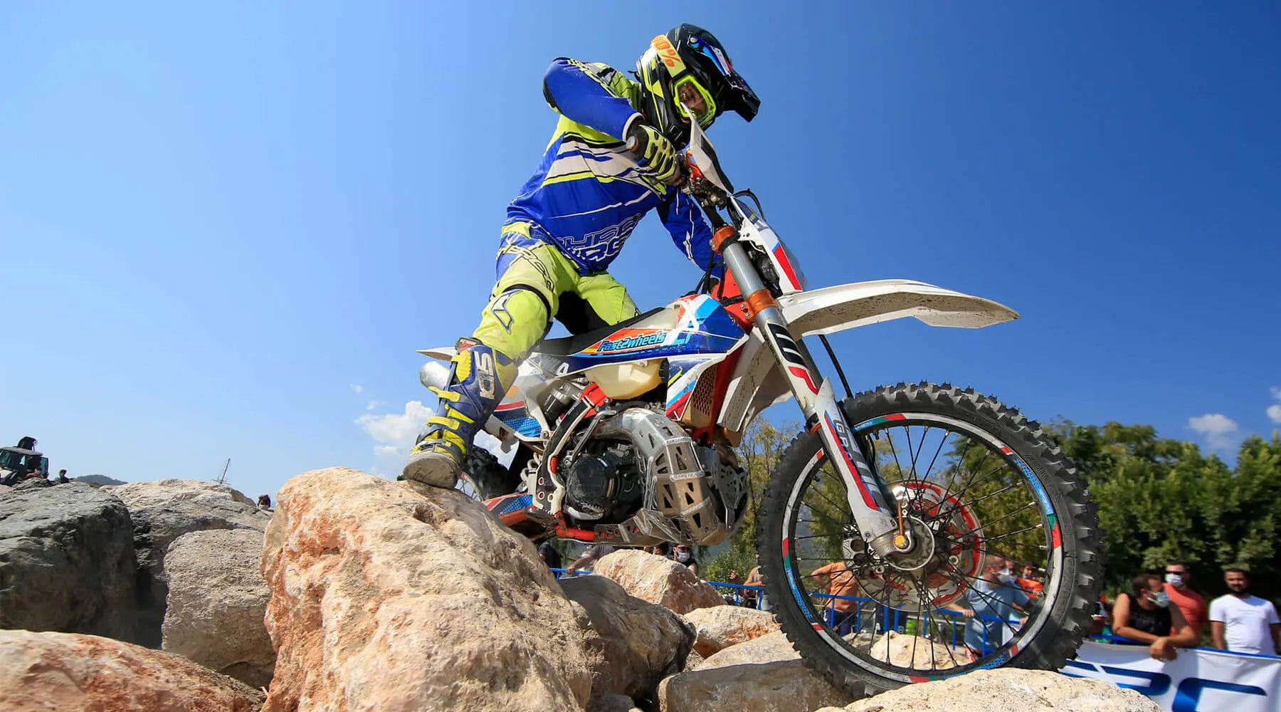 Why-Bash-Plates-Are-Essential-for-Off-Road-Adventures Bikerz Kingdom